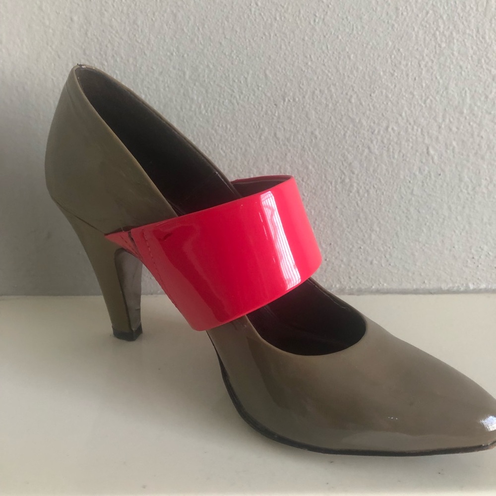 Isola womens shoes size 8